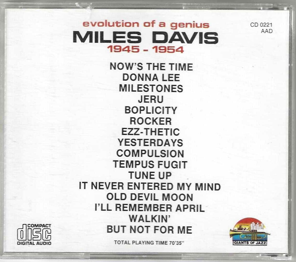 CD: Miles Davis - Evolution Of A Genius 1945-1954 – Usato da Genève venduto da CDLPBookS 1