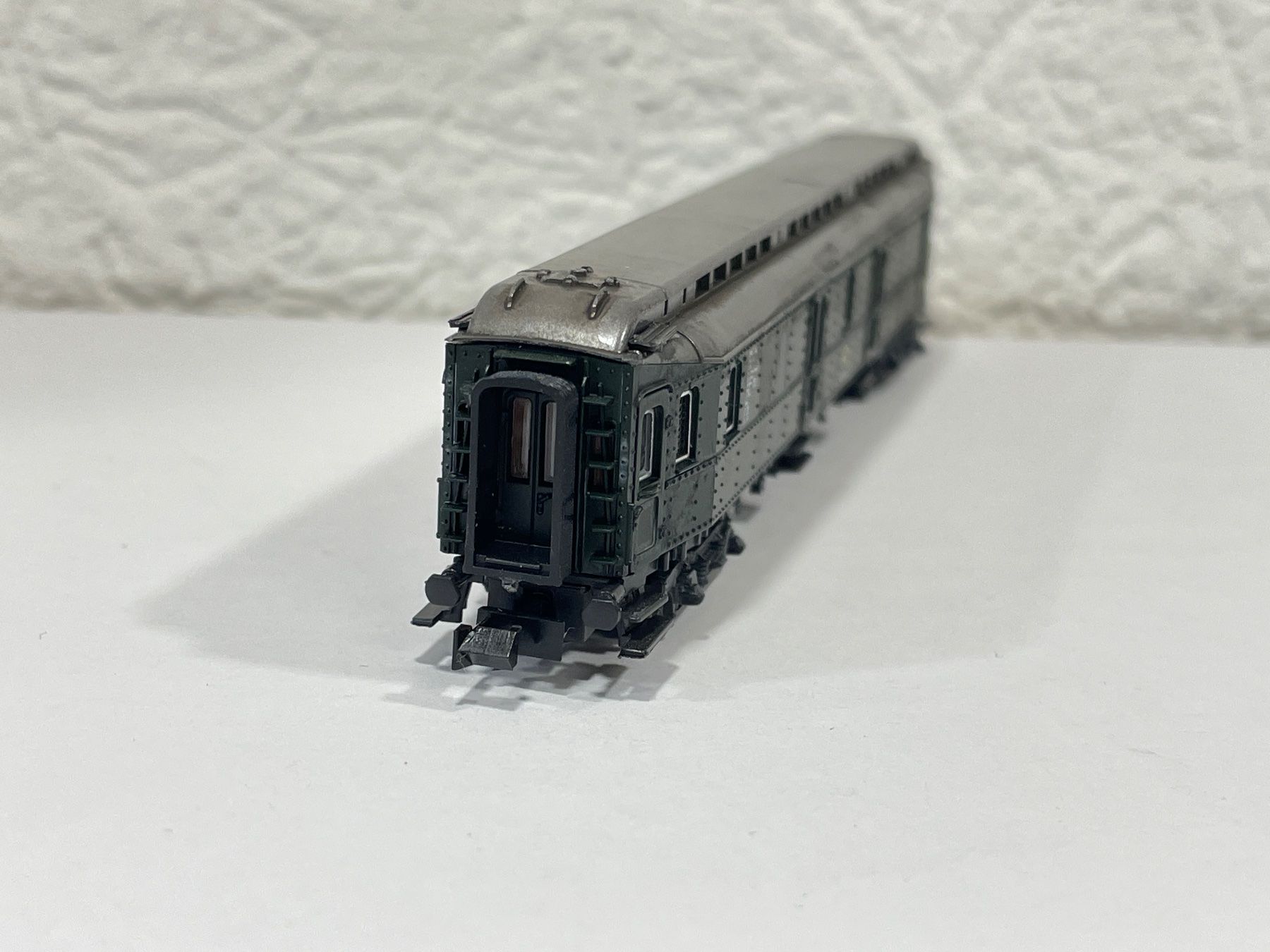 Roco Modellini di ferrovie: Roco 2260 Hechtwagen Bahnpostwagen DB – Usato da Wilderswil venduto da Modellbahn-Shop-Moll 2