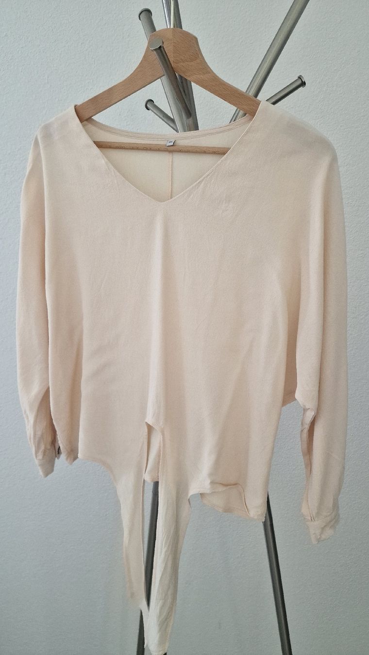 Camicette: Vivance Bluse mit Bindedetail nude Gr. 34 – Nuovo (secondo la descrizione) da Zofingen venduto da stm_dl82