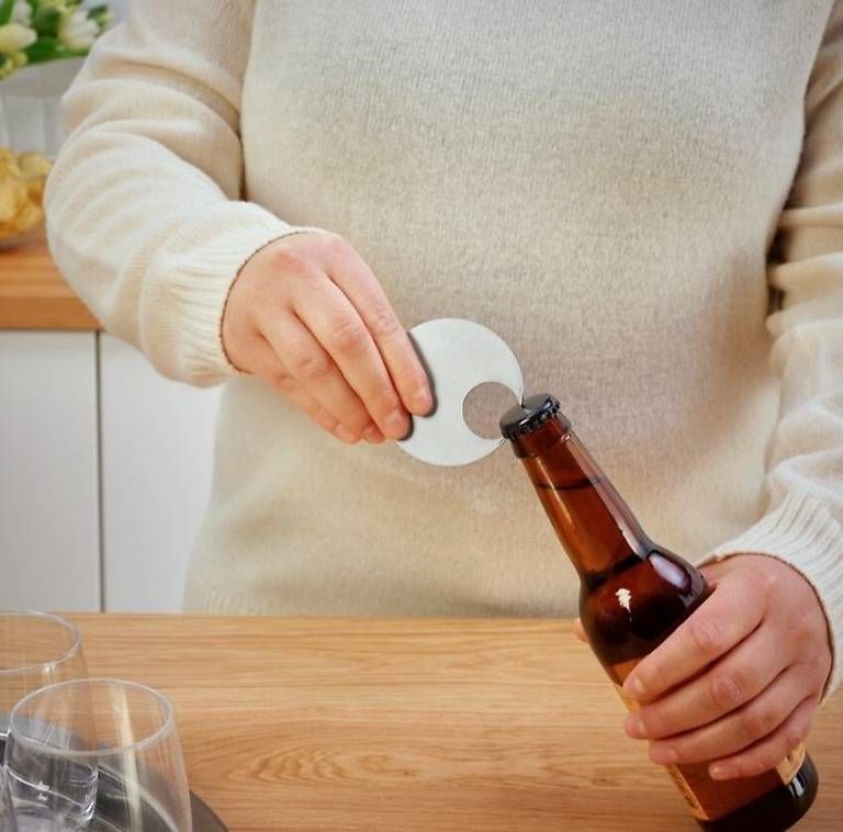 Apribottiglie & Tappi per chiusura: Apribottiglie design Sabine Marcelis – Nuovo e nell'imballaggio originale da Sorengo venduto da barmartina 1