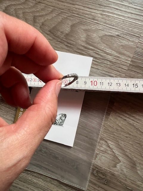 Ringe: PT950 mit 7 Diamanten. Gr 51 – Neu (gemäss Beschreibung) aus Neerach von romiping 7
