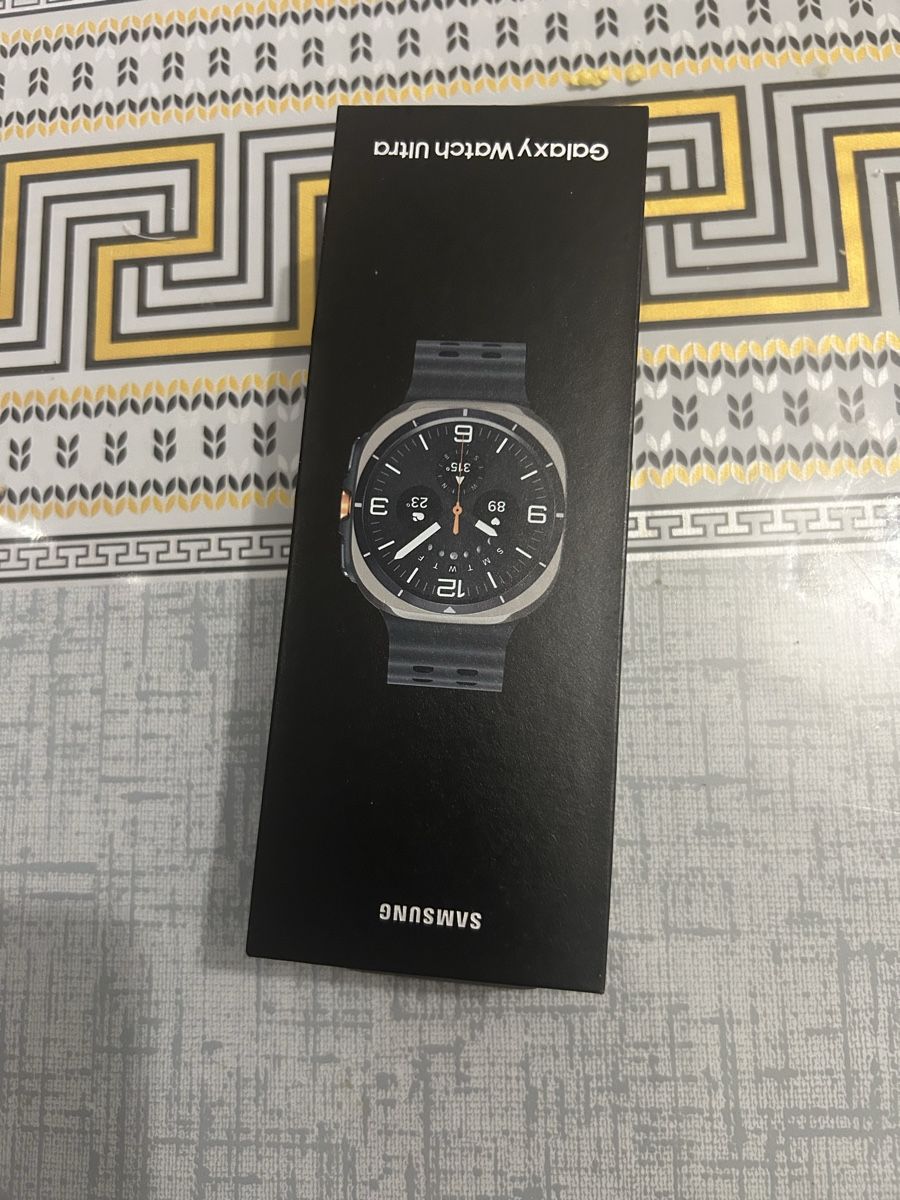 Samsung Smartwatch: Galaxy watch Ultra  – Nuovo (secondo la descrizione) da Zürich venduto da jaa_xg97 4