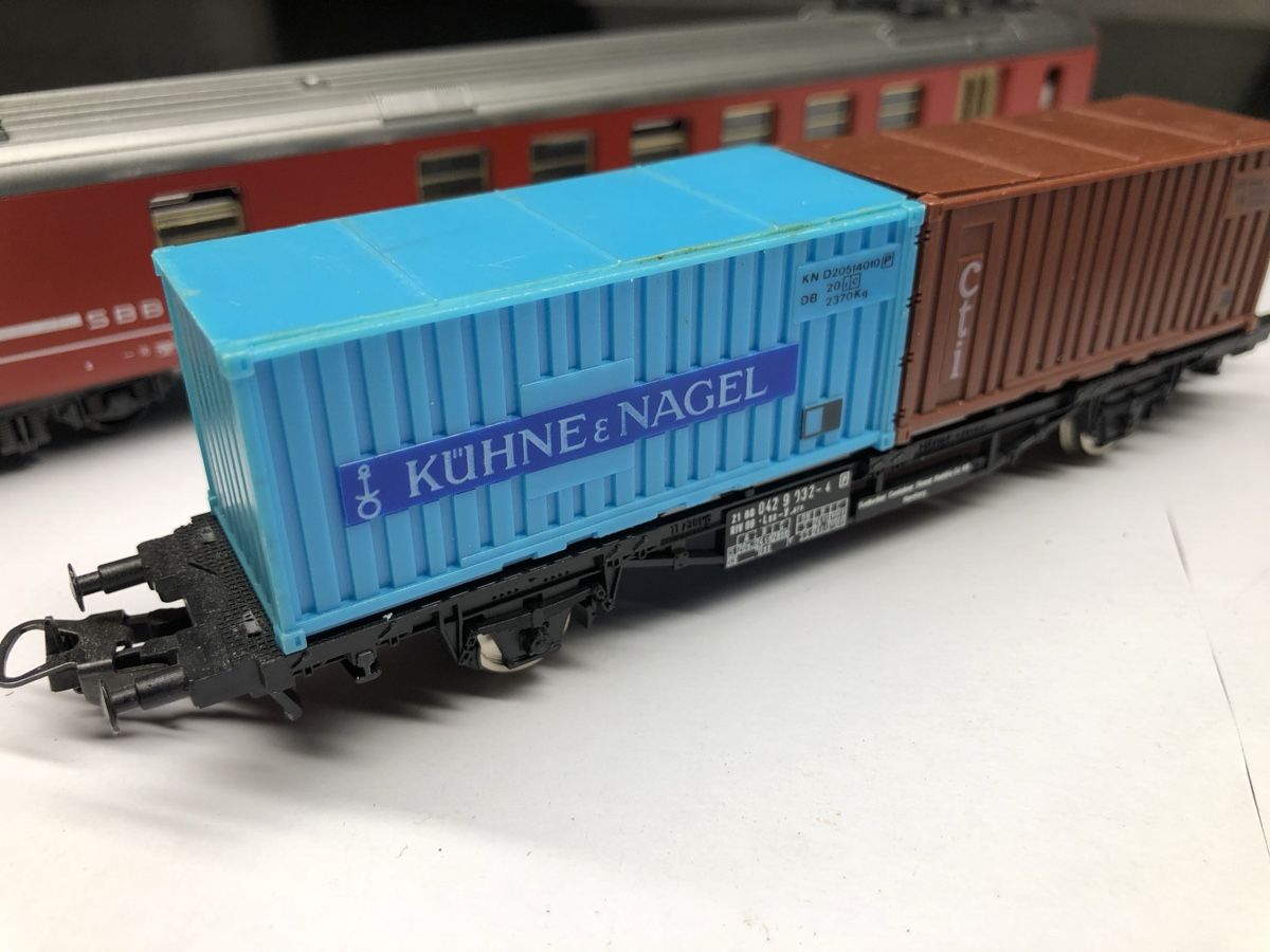 Lima Modellini di ferrovie: Lima 4er Set SBB Wagen Restaurant, Container/Güterwagen – Usato da Zweidlen venduto da Maerliharo_57 2