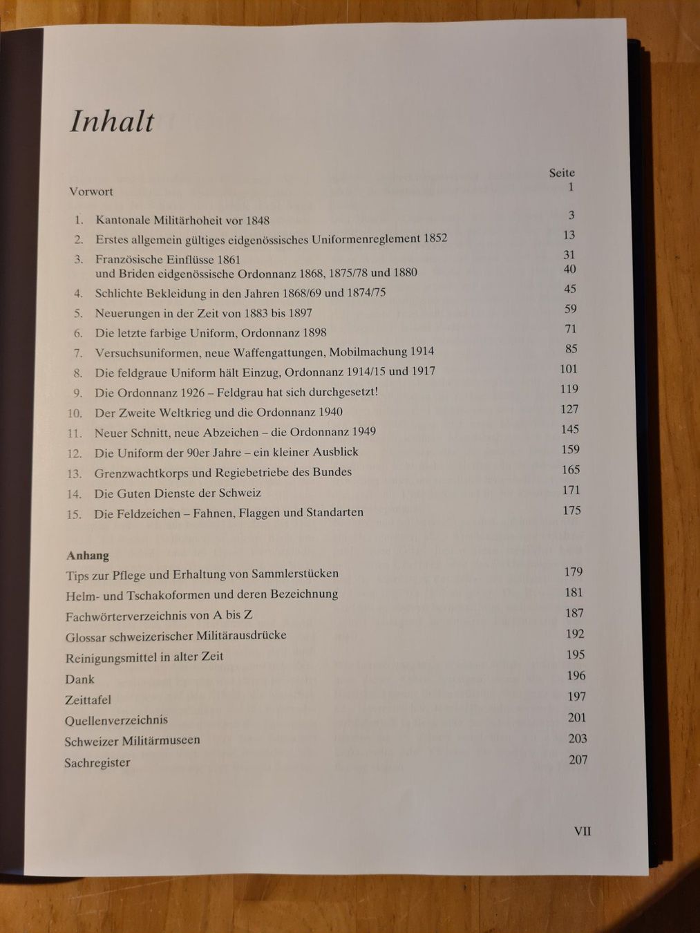 Bücher: Buch > Geschichte der eid.Militäruniformen von 1852 - 1992 – Gebraucht aus Obermumpf von oiskypoisky 3