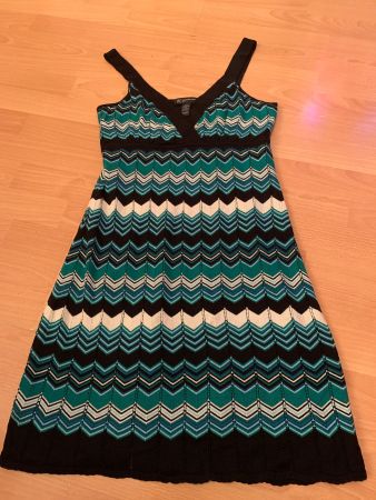 Jolie robe d’été INC taille M