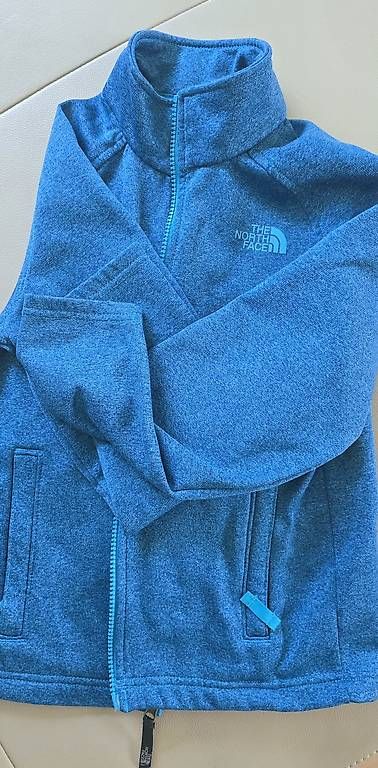 Kleiderpakete & -sets: Ralph lauren / North face Mädchenkleidung – Gebraucht aus Zürich von joo_hrd5 4