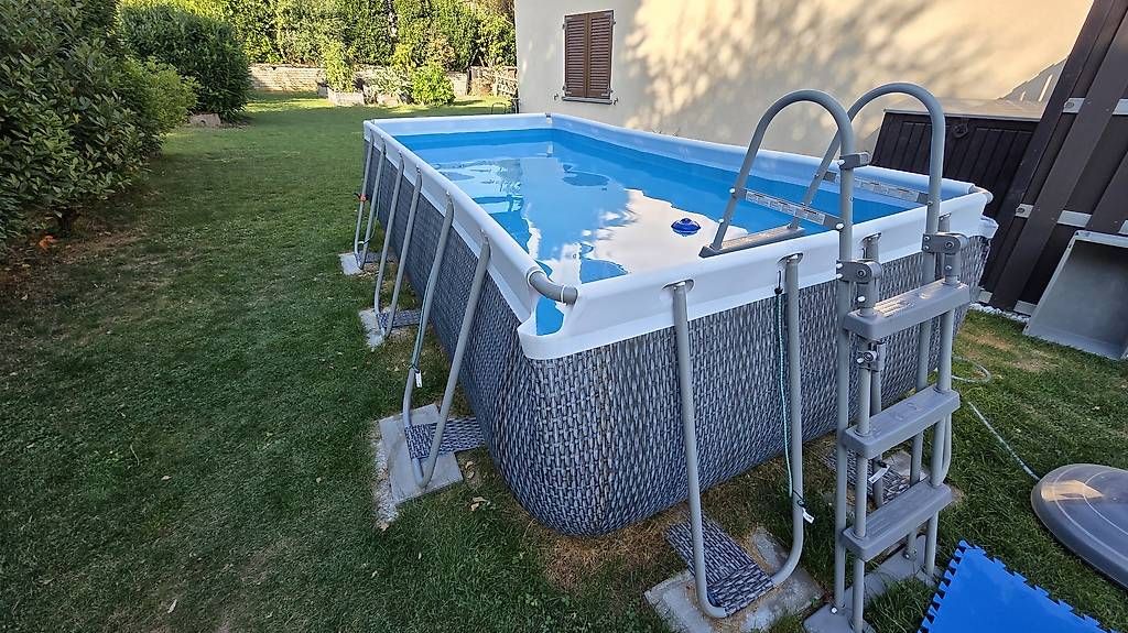 Piscine: Piscine hors-sol  – Usato da Bussigny venduto da Dnewton