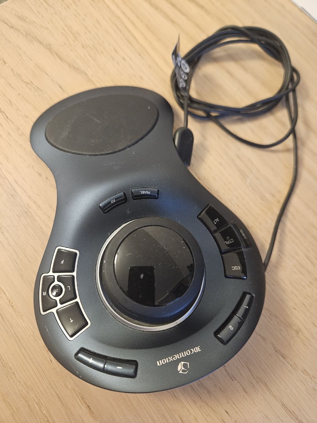 Sistema di controllo: 3D connexion SpaceExplorer USB Steuerung gebraucht – Usato da Zürich venduto da mecafe 2