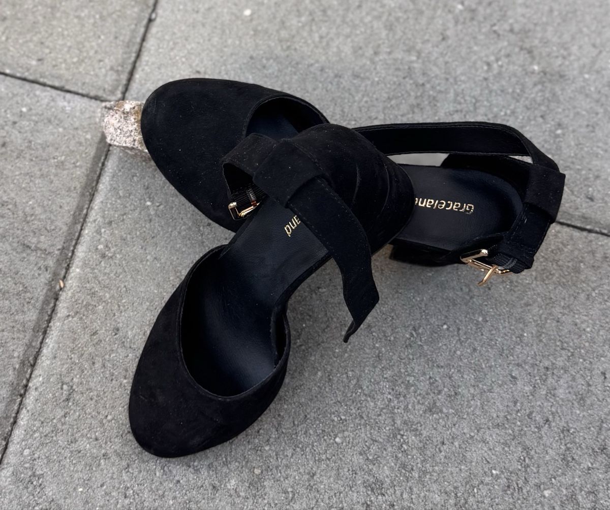 Graceland Scarpe per ragazze: Graceland mit einem modernen Blockabsatz – Usato da Pratteln venduto da Marc2701