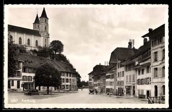 Cartoline postali: AK Aarburg, Strassenansicht mit Kirche – Usato da Berlin venduto da bartko-reher