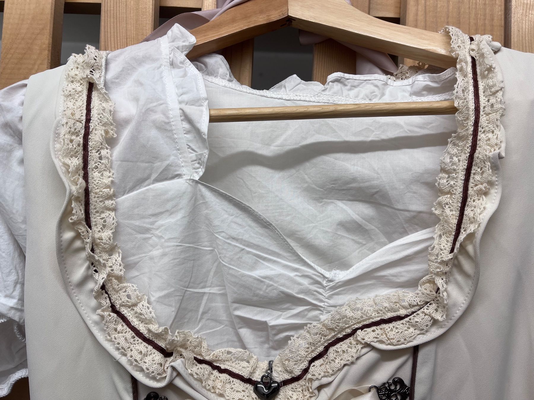 Kostüme: Dirndl / Trachtenkleid Gr. L mit Bluse & Schürze – Gebraucht aus Winkel von Mandarinchen9 4
