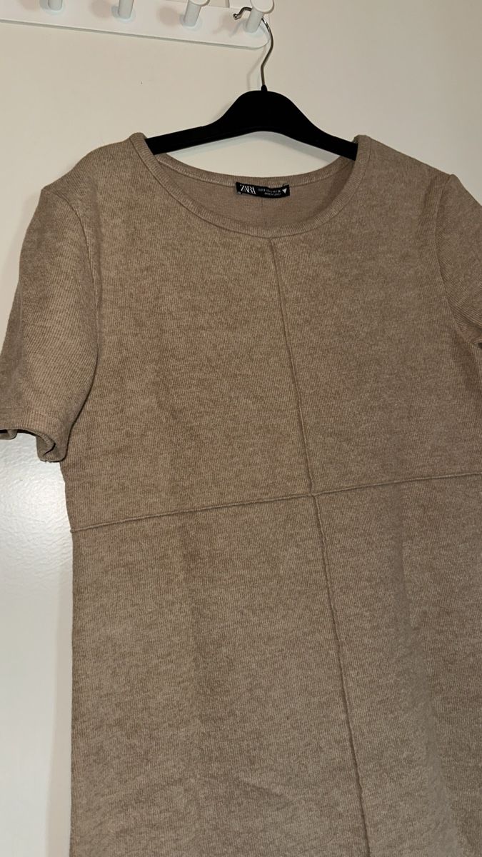 Zara Robes: Zara robe beige taille S – D'occasion à Bulle par LeMoleson 3