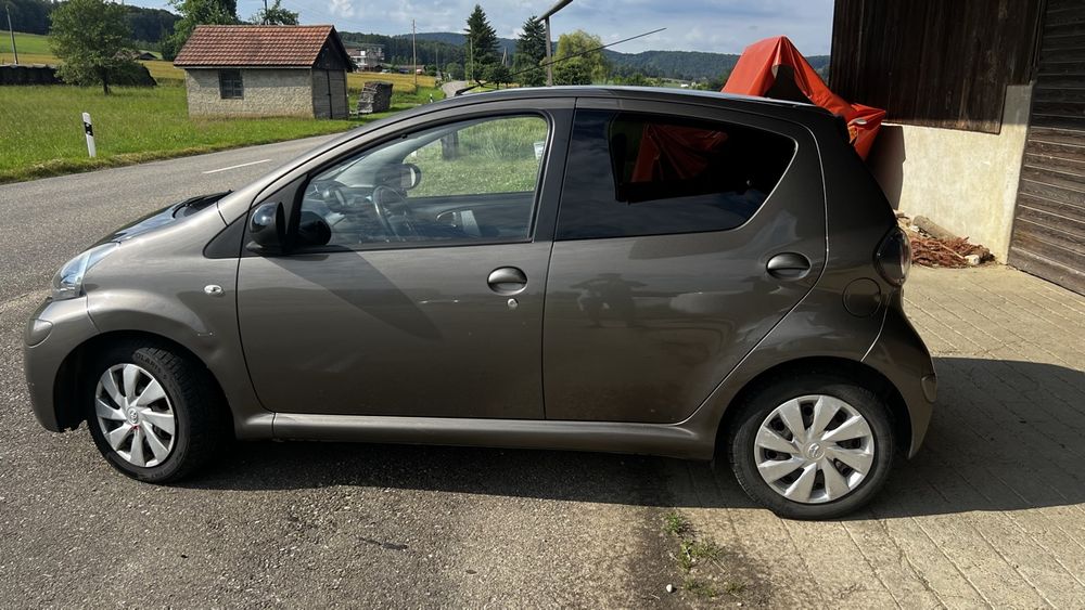 Toyota Automobili: Toyota Aygo, JG 2012, ideal für die Stadt! – Usato da Reinach BL venduto da saharafreund 3