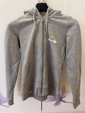 Blue Tomato Zipper Hoodie mit Regenbogen Gr. S Top!