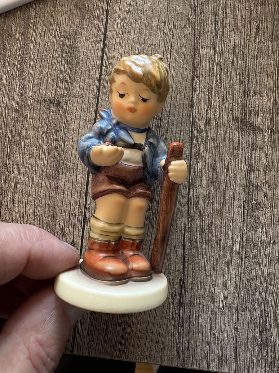 Hummel Figuren: Hummel-Sammler-Set – Neu (gemäss Beschreibung) aus Schaffhausen von Reporter 2