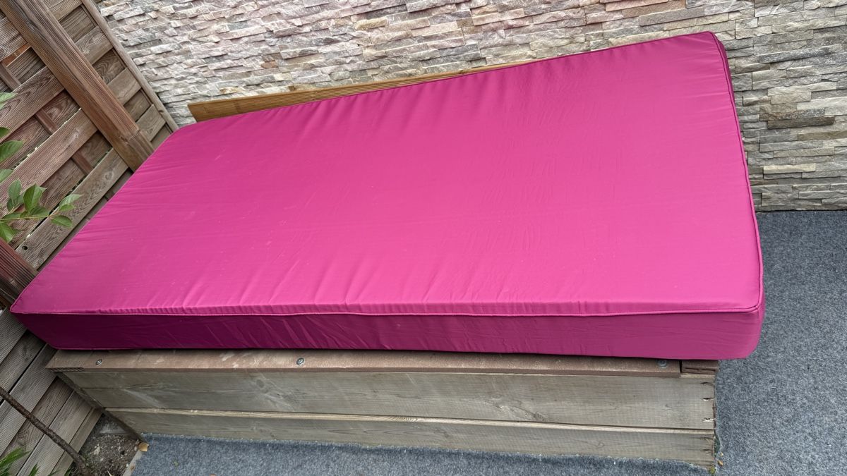 Cuscini: Lounge Sitzpolster Wasserfest – Nuovo (secondo la descrizione) da Brüttisellen venduto da BlackPearl18 1