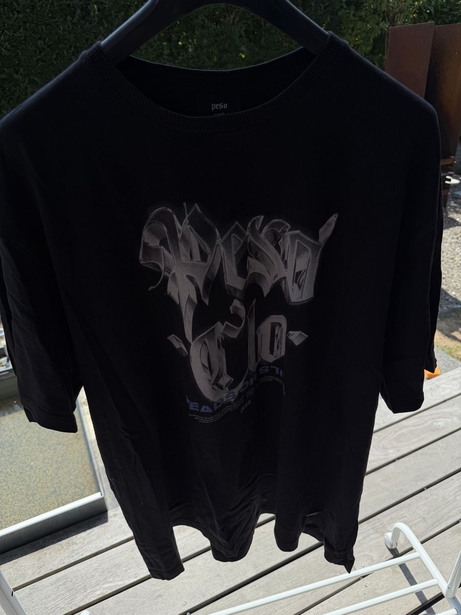 Pesoclo T-shirt: Peso Shirt – Nuovo (secondo la descrizione) da Flawil venduto da Richu.s