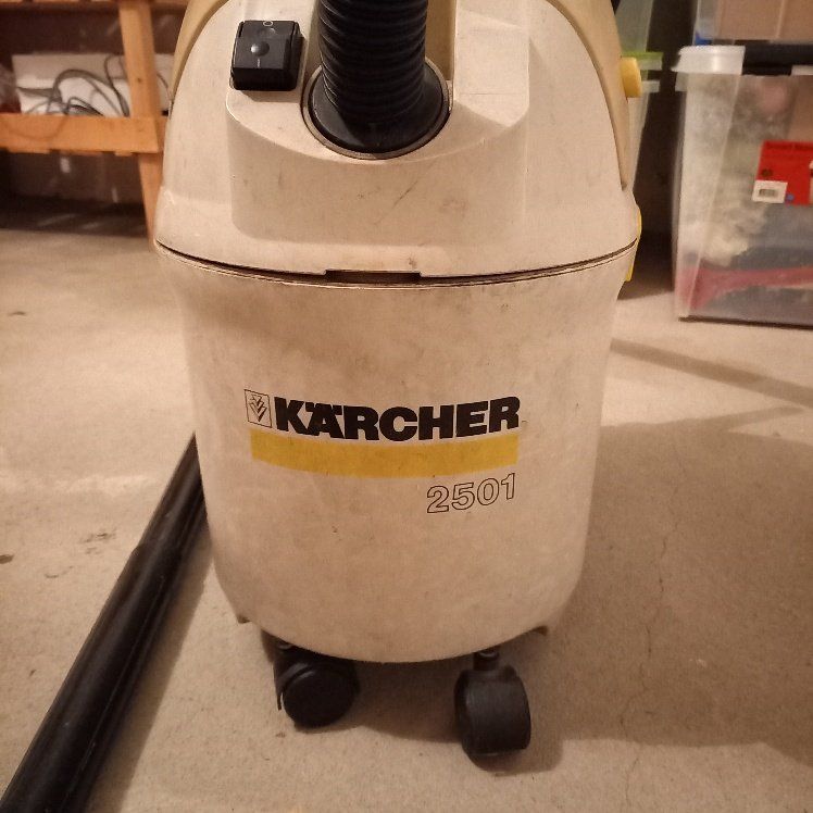 Kärcher 2501 (Gebraucht) in Dällikon für CHF 16 – nur Abholung auf ...