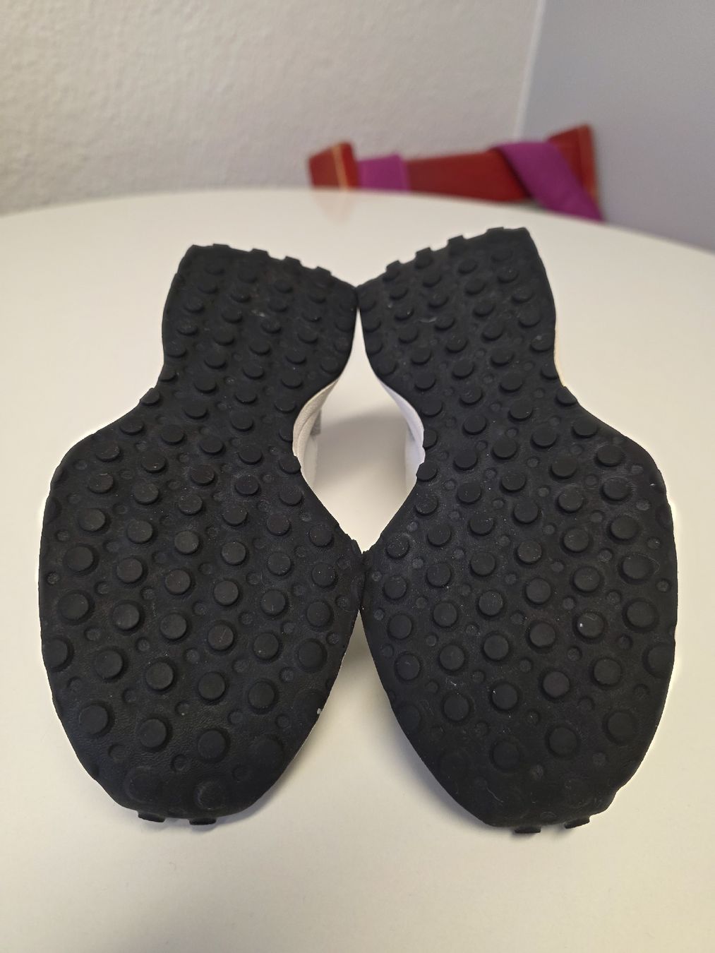 Scarpe per ragazzi: New Balance. Nr.30.5 – Usato da Suhr venduto da MrvicaAG 4