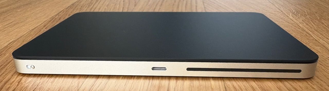 Apple Mouse: Apple Magic Trackpad Schwarz Lightning mit Ladekabel – Usato da Zürich venduto da SierraKilo