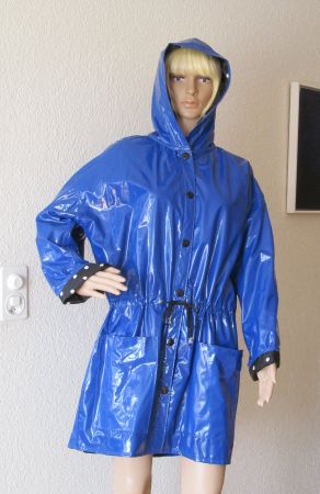 Blauer Lackmantel Parka ohne Label in Gr. M