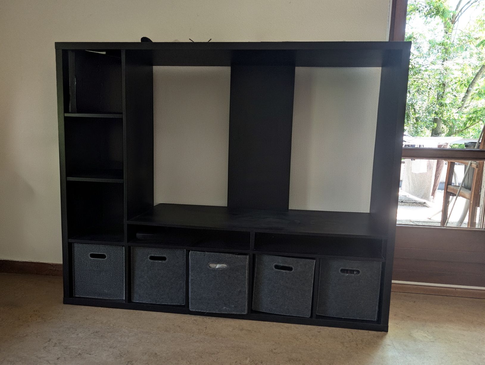 Ikea Mobili TV: IKEA LAPPLAND TV-Möbel – Usato da Birsfelden venduto da Mizoon