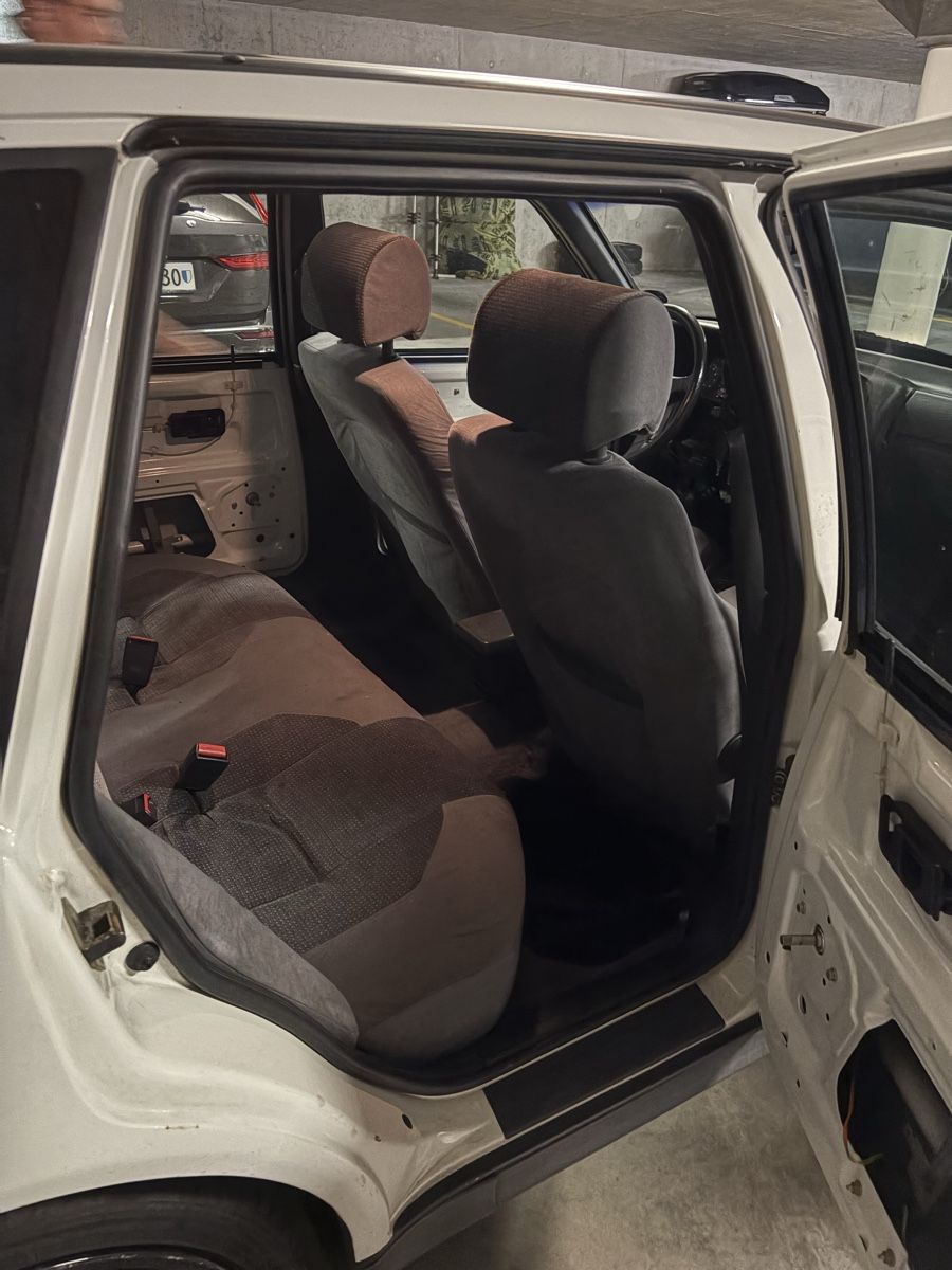 Volvo Automobili: Volvo 460 2.0 GLE  – Usato da Luzern venduto da alm_w86n 7