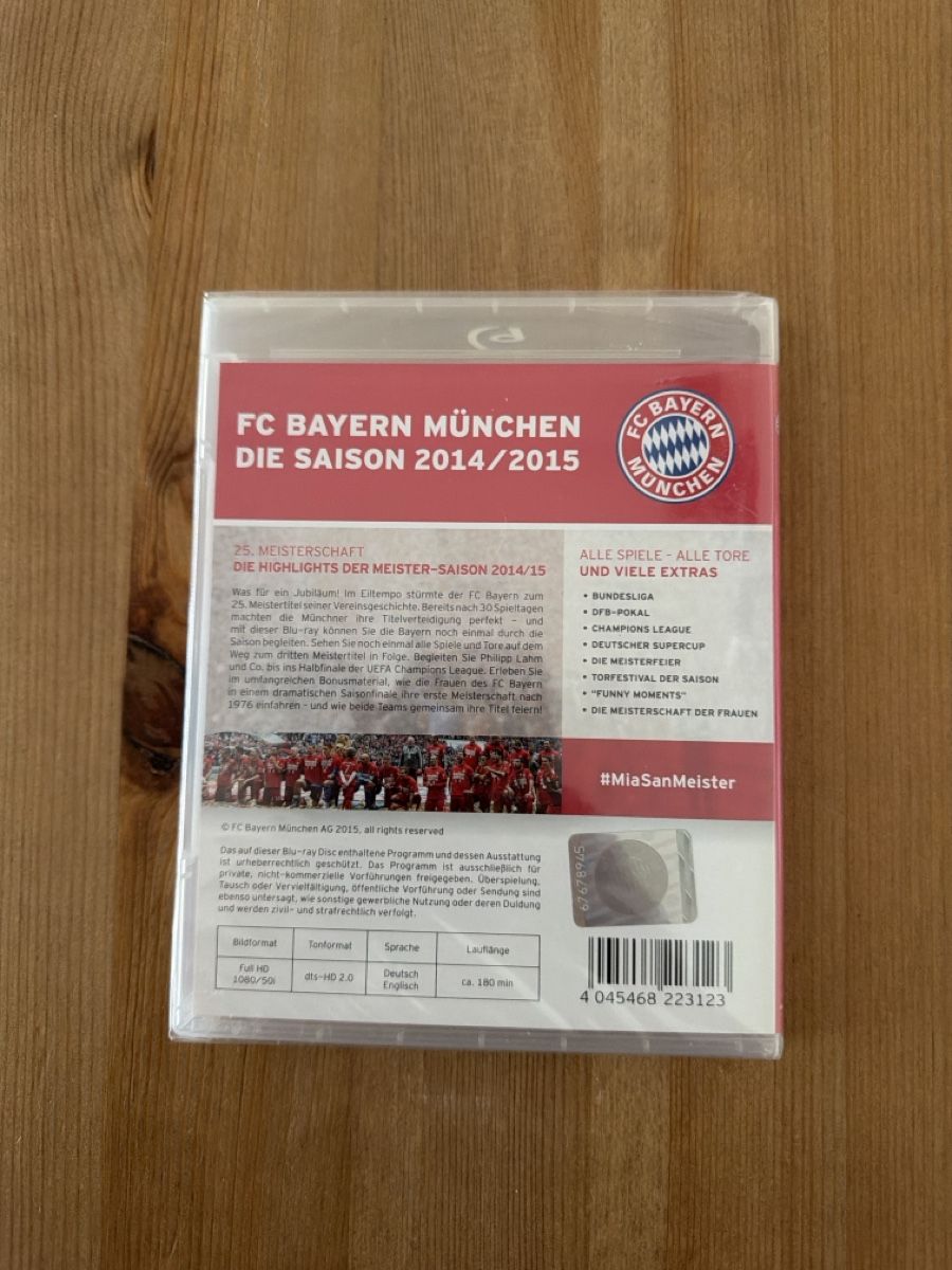 Tutti i DVDs: FC Bayern München: Die Saison 2014/2015 Blu-Ray – Nuovo e nell'imballaggio originale da Gelterkinden venduto da LPKAL 1