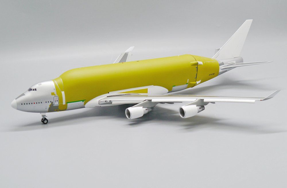 Boeing Modellbausätze & Standmodelle: B747-400LCF – Neu und originalverpackt aus Morges von iljamuromez 2