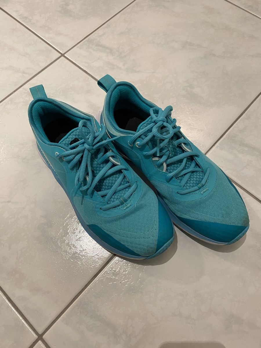 Under Armour Scarpe da uomo: Under Armour - Omnia sneaker low – Usato da pully venduto da asi_w6gl