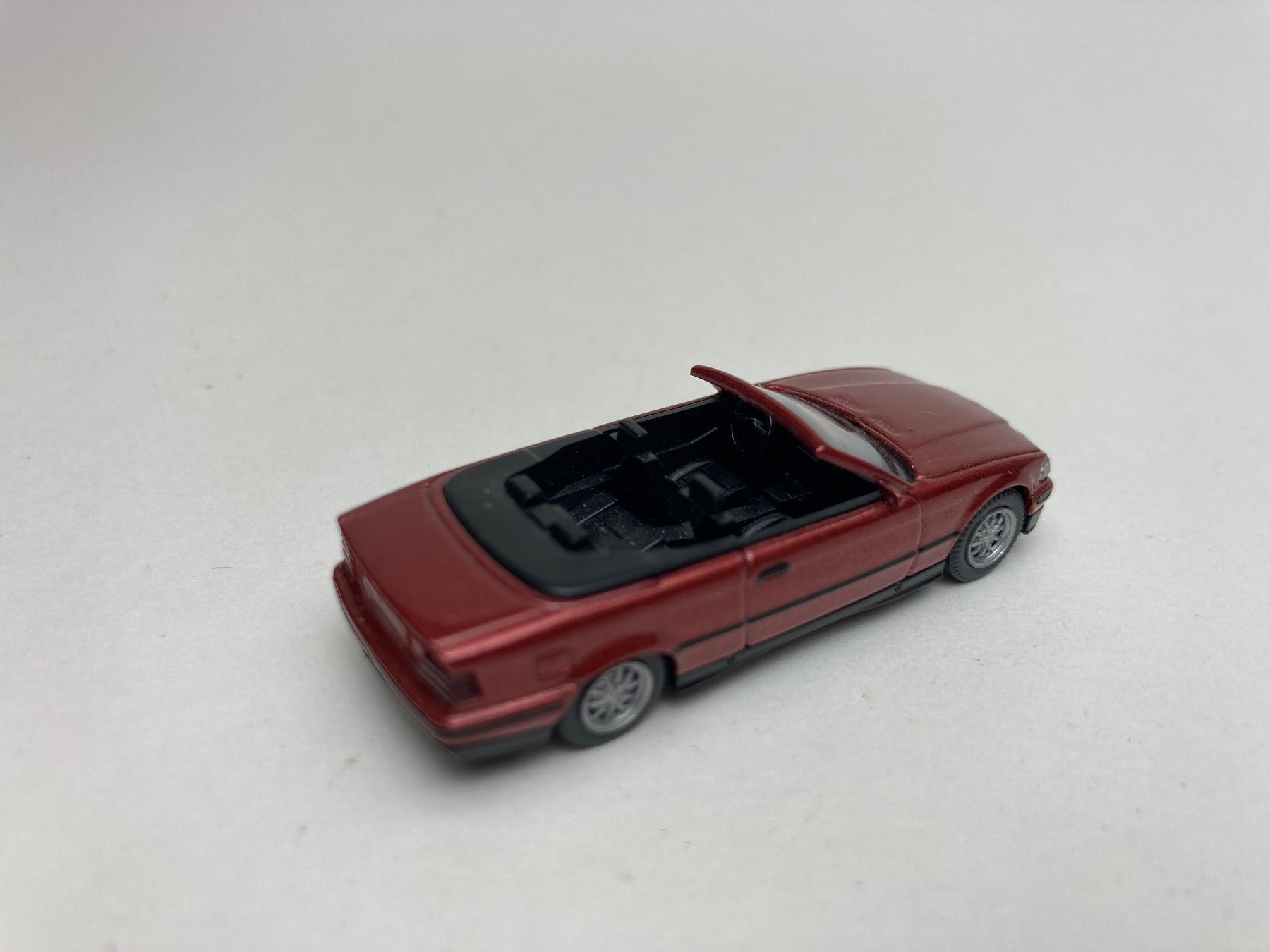 Wiking Modellini d'auto: BMW 328 i Cabriolet braunrot metallic – Usato da Elm venduto da Wikmtz 1