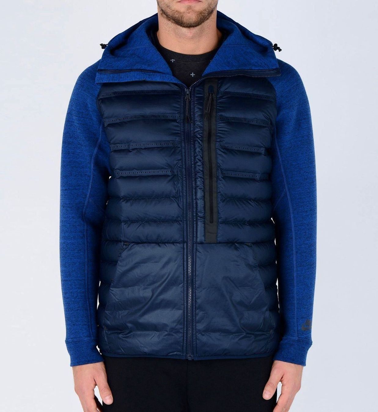 Nike Giacche: Nike Padded Jacket L Blue New – Nuovo e nell'imballaggio originale da Küsnacht ZH venduto da LuxuryBroker 1