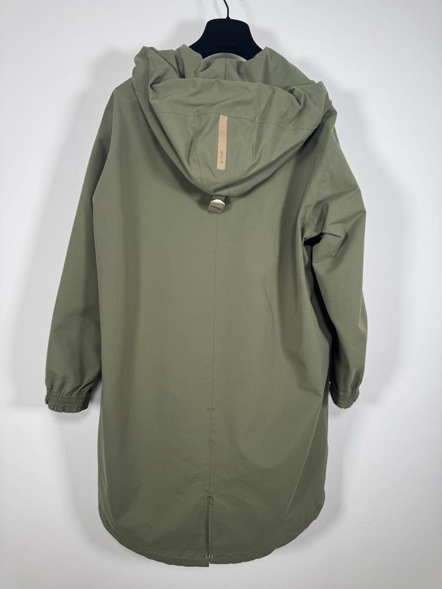 G-Lab Giacche: G-lab Regenjacke – Usato da Uitikon Waldegg venduto da Kuendig2011 2