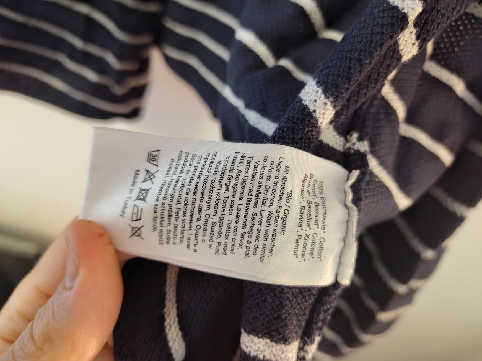 Armedangels Maglioni & Felpe: ArmedAngels Damen Strickjacke dunkelblau gestreift Grösse M – Usato da Zürich venduto da s_a11 3