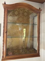 Antike Wandvitrine