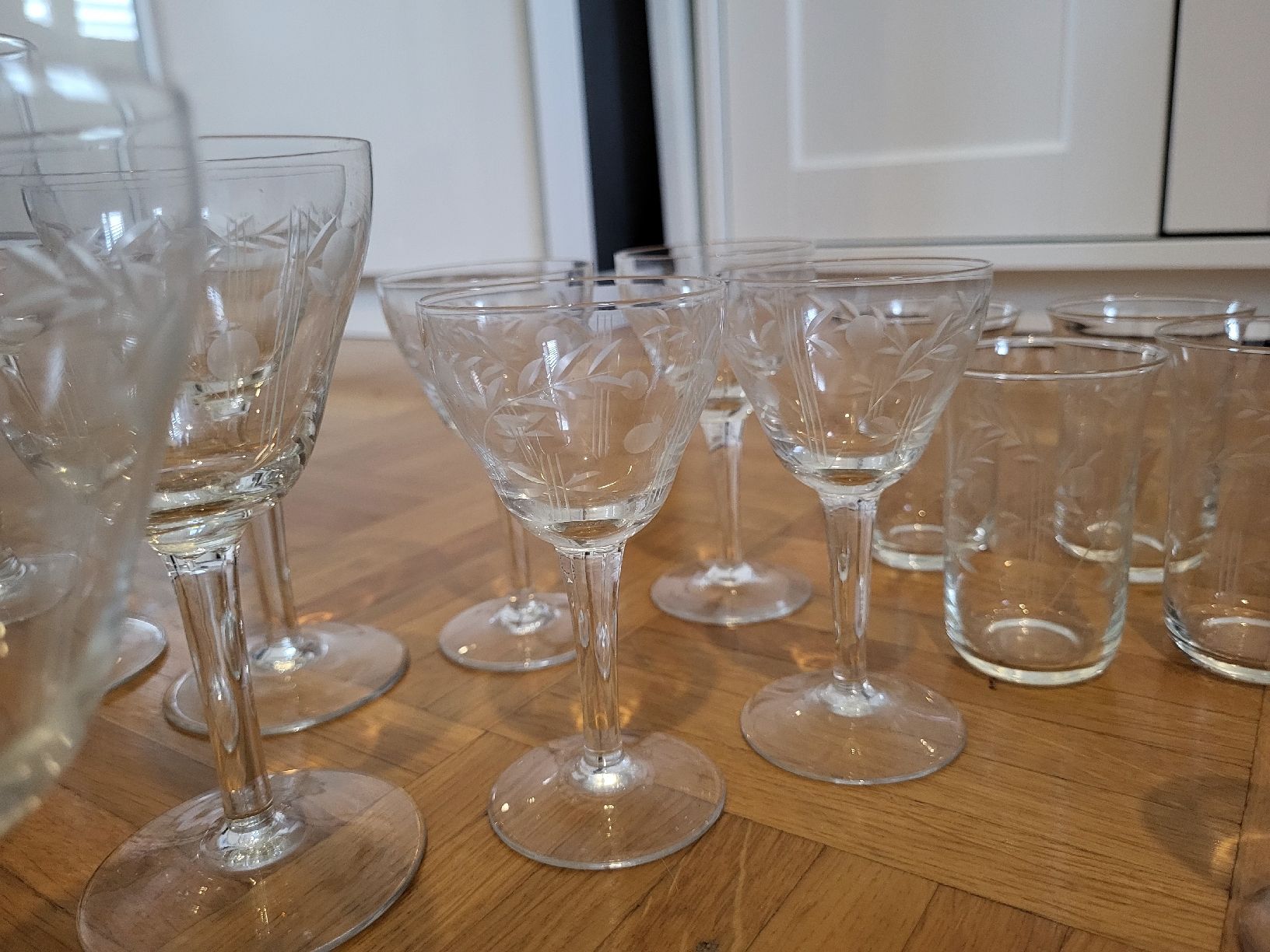 Bicchieri: Gläser, Sekt-Wein-Schnapps-Wasser-Tee – Usato da Liestal venduto da Shelby787 6