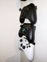 Halter für Controller (XBOX/PlayStation) und Headset