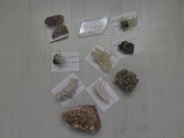 11 Mineralien, Chalcedon, Selenit, Bergkristalle und mehr