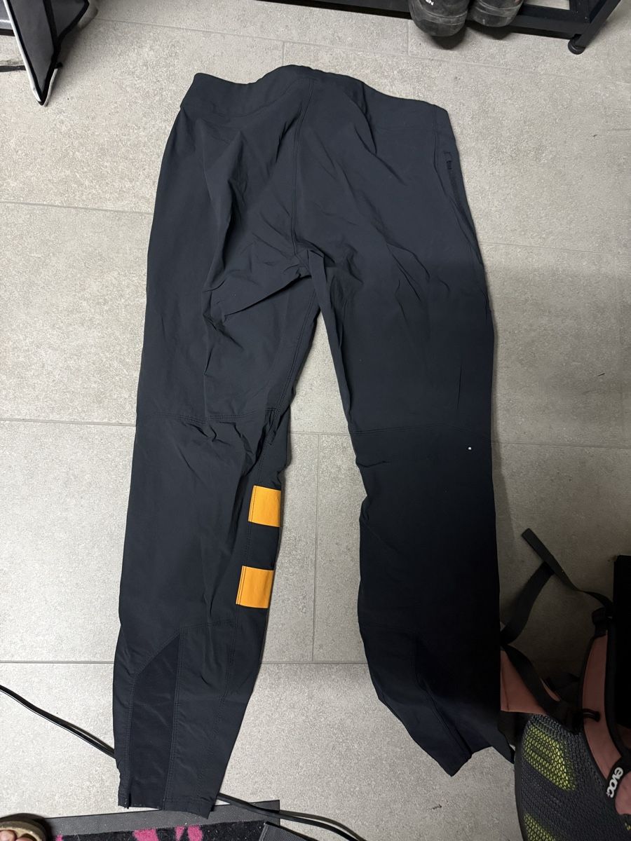 Fox Pantaloni: Fox ranger kairos mtb pants 32 – Usato da Giubiasco venduto da Darkemperor 1