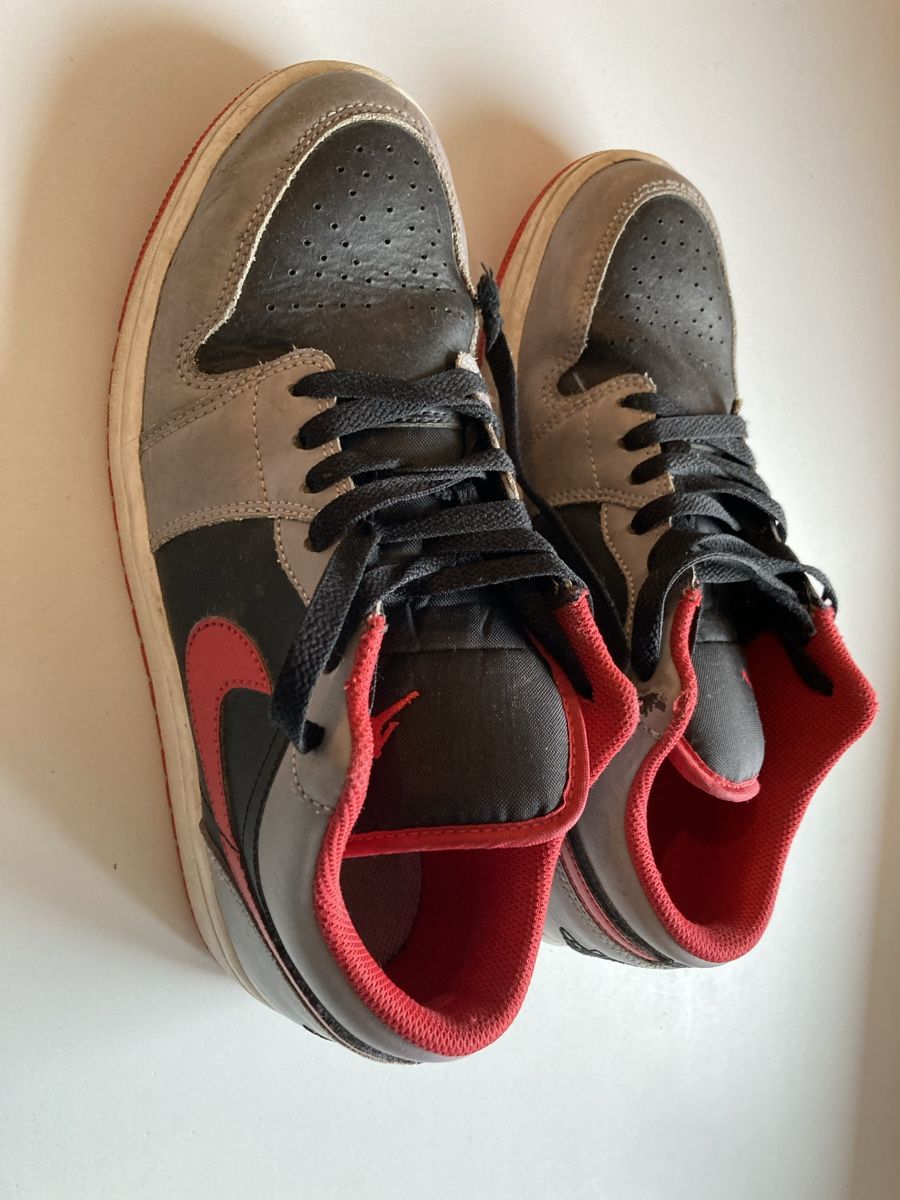 Scarpe da uomo: Jordan 1 Mid Smoke Grey/Anthracite Gr.  42 – Usato da Flawil venduto da Hungi77 3