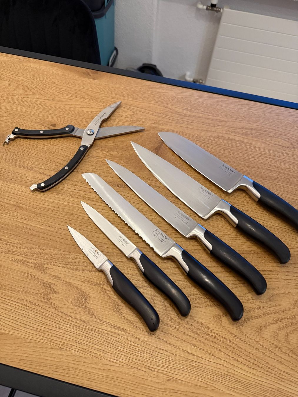 Messer: BergHOFF Messerblock 8-teilig – Gebraucht aus Otelfingen von SlediiCH