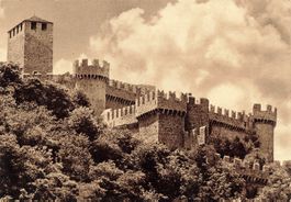 Bellinzona TI Castello di Montebello G