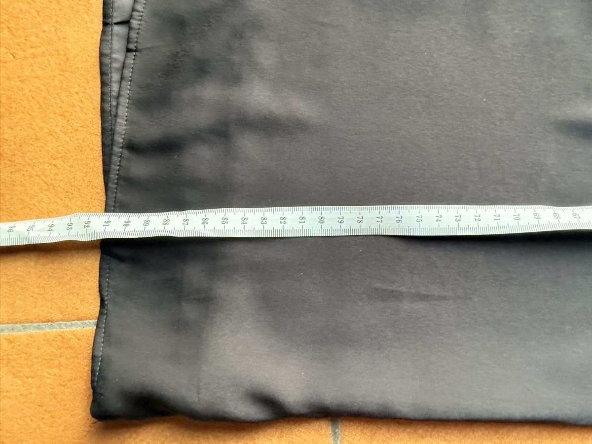 H&M Vestiti: Abito leggermente satinato,tg XS – Nuovo (secondo la descrizione) da Bellinzona venduto da bul_mvy5 7