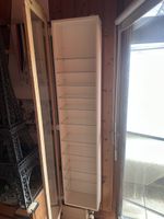 IKEA BERTBY Vitrine