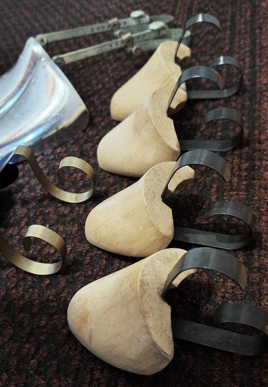 Guardaroba: 6x Schuhspanner Set,Vintage, verschiedene Modelle – Usato da Emmenbrücke venduto da abu_9mj8 3