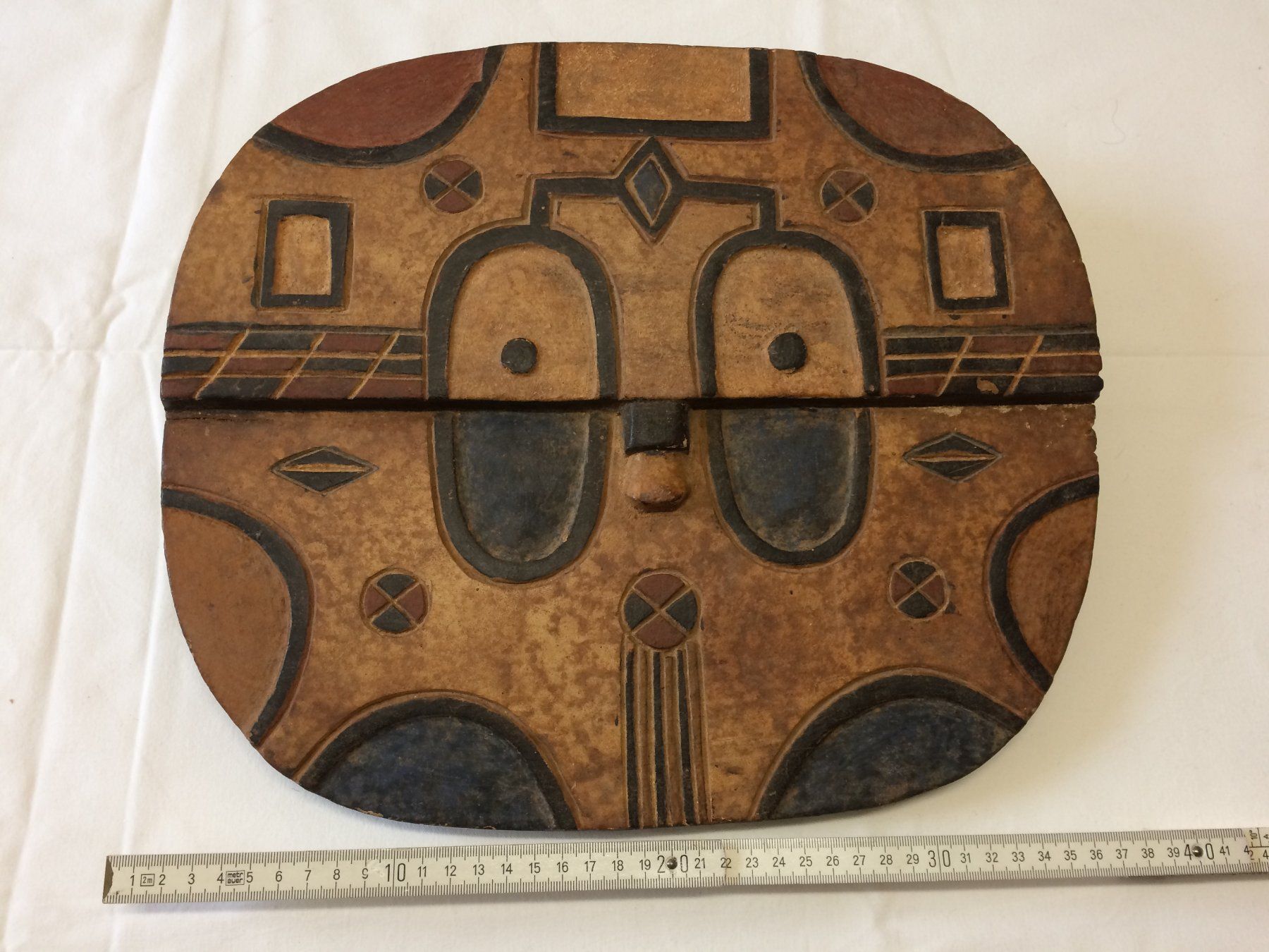 Internationale Kunst: Masque circulaire kidumu bois polychrome. Congo – Gebraucht aus Vevey von rog_9vvj 2