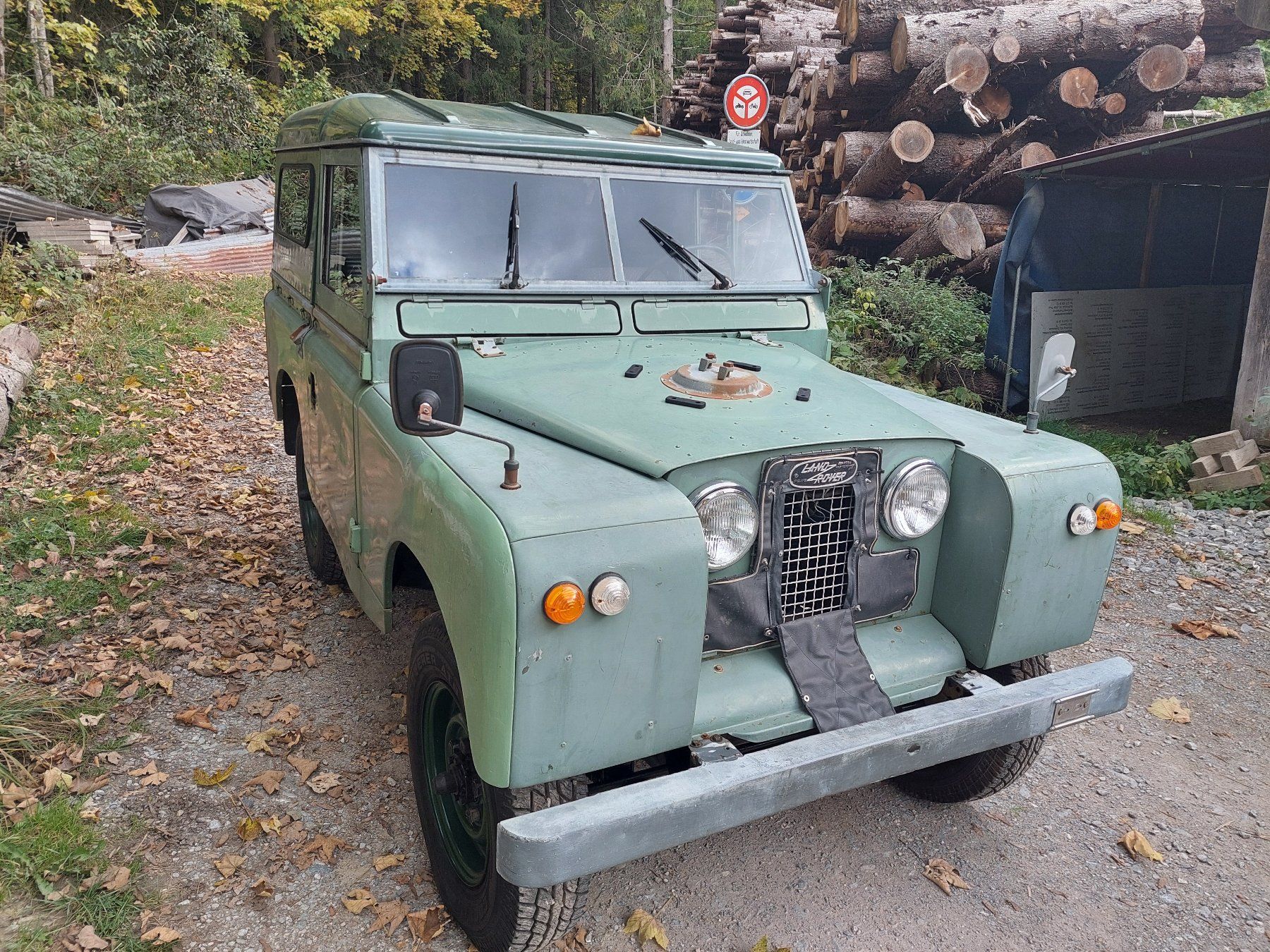 Land Rover Autos: Land Rover 88 Series II A, 1963 – Gebraucht aus Saanen von Tlr 2