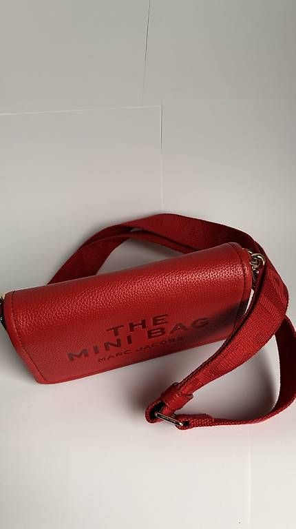Borse da donna: Marc Jacobs Mini Bag rot – Nuovo e nell'imballaggio originale da Basel venduto da kis_g8bg 2