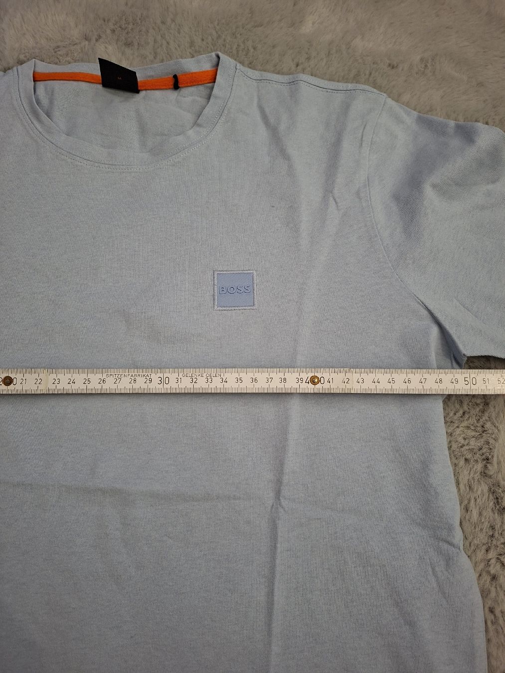 Hugo Boss T-Shirts: T-shirt BOSS bleu clair taille M  – Gebraucht aus Renens VD von ser_j2fn 4