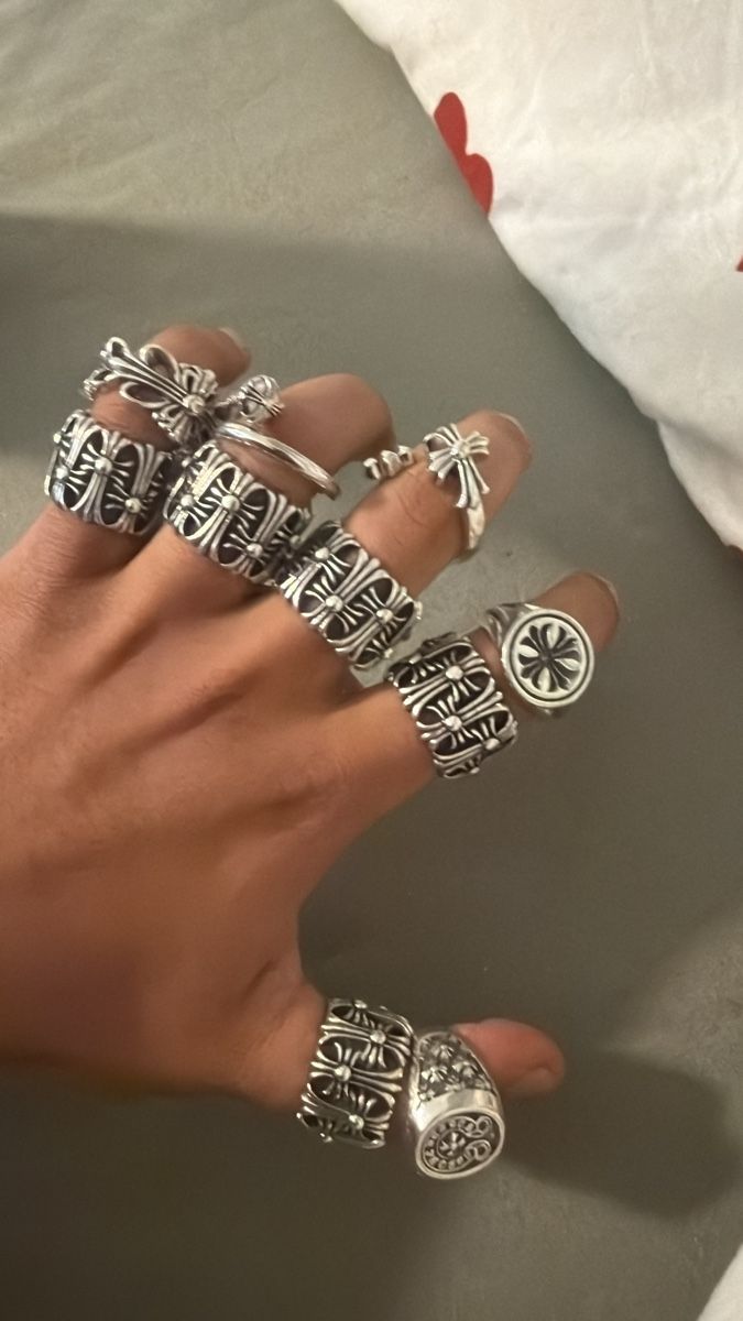 Chrome Hearts Anelli: crown king type ring size 9,10 – Nuovo (secondo la descrizione) da Zürich venduto da har_9mp2 3